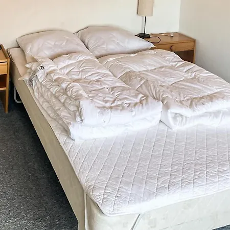 2 Bedroom Stunning Home In Harboore Holiday home Harboor